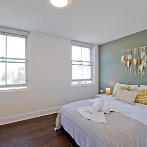 Apartment Imperial Corner House-whitechapel, London